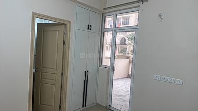 Bedroom Image of 1165 Sq.ft 3 BHK Apartment / Flat for rent in Oro Elements, Jankipuram Lucknow for Rs. 18000
