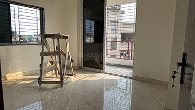 Bedroom Image of 1200 Sq.ft 3 BHK Builder Floor for rent in Picnic Garden Kolkata for Rs. 25000