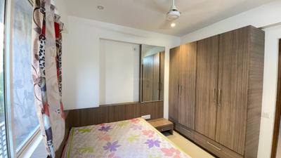 Bedroom Image of 1245 Sq.ft 2 BHK Apartment / Flat for rent in Shyamal Ahmedabad for Rs. 30000
