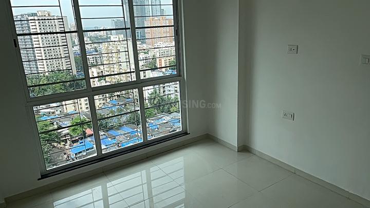 Dahisar East Bedroom 1