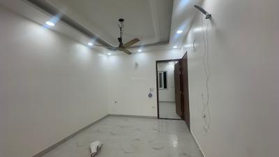 Living Room Image of 700 Sq.ft 3 BHK Builder Floor for sale in Sector 17 Dwarka New Delhi for Rs. 13500000