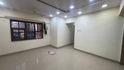 Living Room Image of 940 Sq.ft 3 BHK Apartment / Flat for sale in Raja Saptaratna Towers, Malad West Mumbai for Rs. 24600000