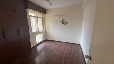 Bedroom Image of 1280 Sq.ft 3 BHK Apartment / Flat for rent in Jaypee Kosmos, Sector 134 Noida for Rs. 32000