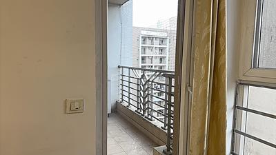 Bedroom Image of 1620 Sq.ft 3 BHK Apartment / Flat for sale in ABA Cleo County, Sector 121 Noida for Rs. 27000000