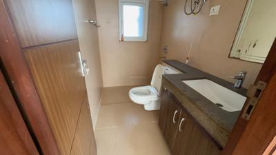 Image of 1700 Sq.ft 2.5 BHK Apartment / Flat for sale in Puri Emerald Bay, Sector 104, Gurgaon for Rs. 23500000