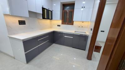 Kitchen Image of 1550 Sq.ft 3 BHK Apartment / Flat for sale in Vaishali Ghaziabad for Rs. 14200000