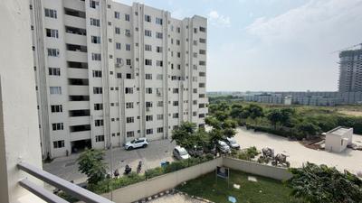 Image of 899 Sq.ft 2 BHK Apartment / Flat for sale in UCHDPL Wave Executive Floors G, Wave City, Ghaziabad for Rs. 8000000