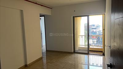 Living Room Image of 980 Sq.ft 2 BHK Apartment / Flat for sale in Vishwajeet Soman Central, Kalyan West Kalyan for Rs. 9500000