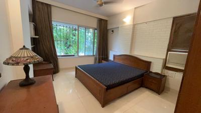 Bedroom Image of 1100 Sq.ft 2 BHK Apartment / Flat for sale in Andheri West Mumbai for Rs. 37000000