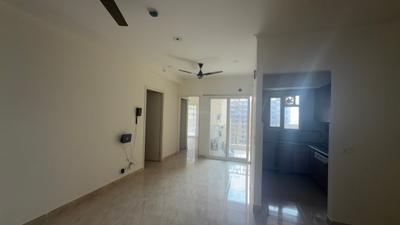Living Room Image of 1165 Sq.ft 2 BHK Apartment / Flat for rent in Gaur City 7th Avenue, Noida Extension Greater Noida for Rs. 22000