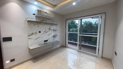 Bedroom Image of 1400 Sq.ft 3 BHK Apartment / Flat for sale in Sector 5 Rohini New Delhi for Rs. 16000000