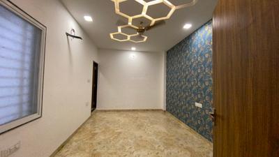 Bedroom Image of 1700 Sq.ft 3 BHK Independent House for rent in Nipania Indore for Rs. 30000