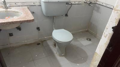 Image of 1900 Sq.ft 3 BHK Apartment / Flat for sale in Amrapali Green, Indirapuram, Ghaziabad for Rs. 16500000