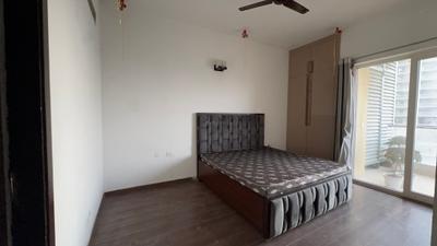 Bedroom Image of 1380 Sq.ft 2 BHK Apartment / Flat for rent in Supertech Supernova, Sector 94 Noida for Rs. 65000