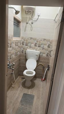 Bathroom Image of 600 Sq.ft 1 BHK Independent House for rent in JP Nagar Bengaluru for Rs. 13000
