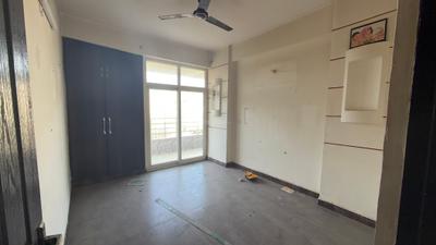 Bedroom Image of 1685 Sq.ft 3 BHK Apartment / Flat for sale in Proview Laboni, Crossings Republik Ghaziabad for Rs. 10000000