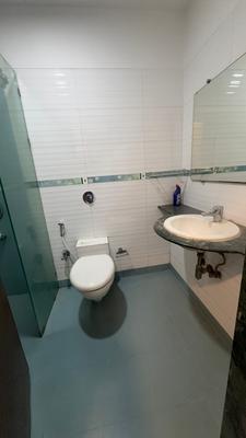 Image of 1400 Sq.ft 3 BHK Apartment / Flat for rent in Nahar Yarrow Yucca Vinca, Powai, Mumbai for Rs. 120000