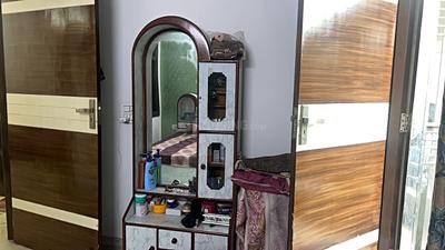Bedroom Image of 600 Sq.ft 2 BHK Builder Floor for sale in Sector 6 Rohini New Delhi for Rs. 8000000