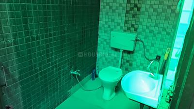 Bathroom Image of 1100 Sq.ft 2 BHK Apartment / Flat for rent in Jhotwara Jaipur for Rs. 10000