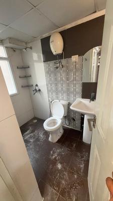 Image of 1084 Sq.ft 2.5 BHK Apartment / Flat for rent in Express Zenith, Sector 77, Noida for Rs. 40000