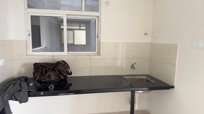 Kitchen Image of 300 Sq.ft 1 BHK Apartment / Flat for rent in Kolte Patil Life Republic Sector R35 35th Avenue Harmony, Mulshi Kh. Pune for Rs. 8000