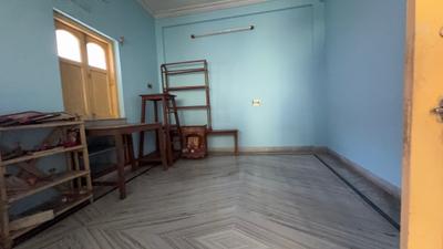 Bedroom Image of 950 Sq.ft 2 BHK Builder Floor for rent in Keshtopur Kolkata for Rs. 16000