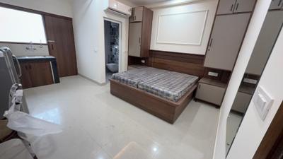 Bedroom Image of 550 Sq.ft 1 RK Builder Floor for rent in Suncity Township, Sector 54 Gurgaon for Rs. 20000