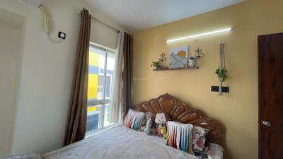 Bedroom Image of 935 Sq.ft 2 BHK Apartment / Flat for rent in Rajarhat Kolkata for Rs. 25000