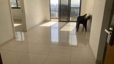 Living Room Image of 918 Sq.ft 2 BHK Apartment / Flat for sale in Amanora Gold Towers 44 45 And 46, Hadapsar Pune for Rs. 12600000
