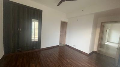 Bedroom Image of 1070 Sq.ft 2 BHK Apartment / Flat for sale in Paras Tierea, Sector 137 Noida for Rs. 8500000