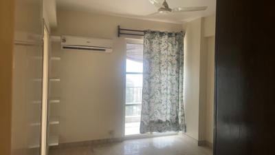 Bedroom Image of 2130 Sq.ft 4 BHK Apartment / Flat for sale in DLF New Town Heights 1, Sector 86 Gurgaon for Rs. 25000000