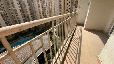 Image of 950 Sq.ft 2 BHK Apartment / Flat for sale in Paramount Emotions, Noida Extension, Greater Noida for Rs. 8300000