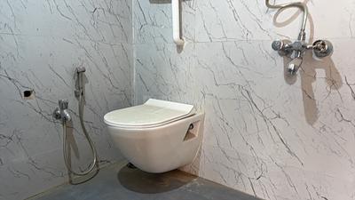 Bathroom Image of 695 Sq.ft 1 BHK Apartment / Flat for sale in Shree Laxmi Tower, Virar East Virar for Rs. 4500000
