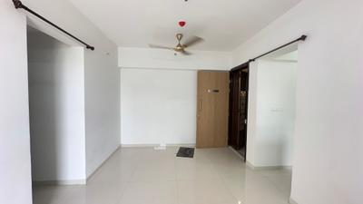 Living Room Image of 573 Sq.ft 2 BHK Apartment / Flat for rent in Lodha Palava Premier, Dombivli East Thane for Rs. 18000