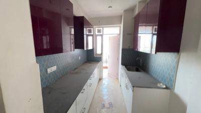 Kitchen Image of 1969 Sq.ft 3 BHK Apartment / Flat for sale in Pareena Express Heights, Sector 99 Gurgaon for Rs. 18000000