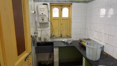 Kitchen Image of 950 Sq.ft 2 BHK Builder Floor for rent in Keshtopur Kolkata for Rs. 16000