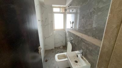 Bathroom Image of 960 Sq.ft 3 BHK Apartment / Flat for rent in ND Palai Towers, Goregaon West Mumbai for Rs. 80000