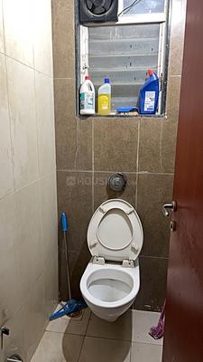 Bathroom Image of 586 Sq.ft 1 BHK Apartment / Flat for sale in Kolte Patil Life Republic 6th Avenue, Nerhe Pune for Rs. 4500000