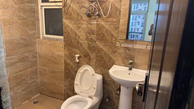 Image of 1035 Sq.ft 2 BHK Apartment / Flat for sale in Amrapali Silicon City, Sector 76, Noida for Rs. 9800000