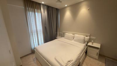 Bedroom Image of 550 Sq.ft 1 BHK Apartment / Flat for rent in Hiranandani Regent Hill A B C D And E Wing, Powai Mumbai for Rs. 65000