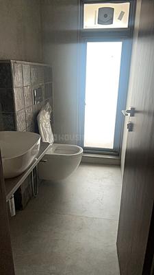 Image of 2000 Sq.ft 3 BHK Apartment / Flat for rent in Vashi, Navi Mumbai for Rs. 120000