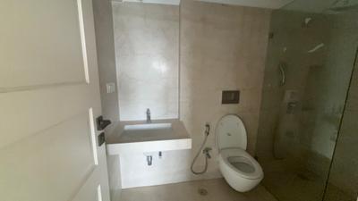 Image of 1450 Sq.ft 3.5 BHK Apartment / Flat for sale in Kanakia Paris, Bandra East, Mumbai for Rs. 48000000