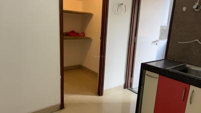 Kitchen Image of 1650 Sq.ft 3 BHK Apartment / Flat for rent in  Apollo DB City, Nipania Indore for Rs. 35699