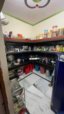 Kitchen Image of 3600 Sq.ft 10 BHK Independent House for sale in Bakalpur Mathura for Rs. 42000000