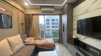 Living Room Image of 1050 Sq.ft 3 BHK Apartment / Flat for sale in Karwa And Kewal Kiran Ashish Building Of Emticibom Employees CHS Ltd, Malad West Mumbai for Rs. 34900000