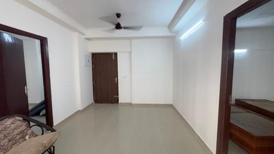 Living Room Image of 1100 Sq.ft 2.5 BHK Apartment / Flat for sale in Amrapali Verona Heights, Noida Extension Greater Noida for Rs. 8324100