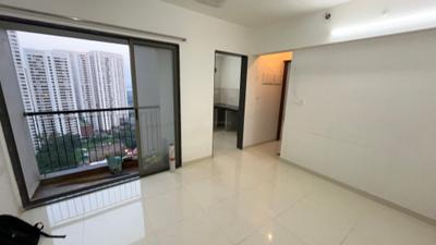 Living Room Image of 480 Sq.ft 1 BHK Apartment / Flat for rent in Runwal Eirene, Thane West Thane for Rs. 28000