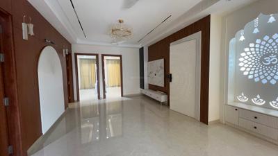 Living Room Image of 2450 Sq.ft 4 BHK Builder Floor for sale in Ansal Esencia Sector 67, Sector 67 Gurgaon for Rs. 23500000