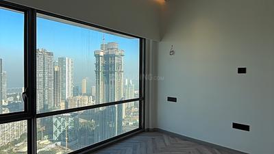 Bedroom Image of 2000 Sq.ft 3 BHK Apartment / Flat for sale in Lodha World Towers, Lower Parel Mumbai for Rs. 140000000