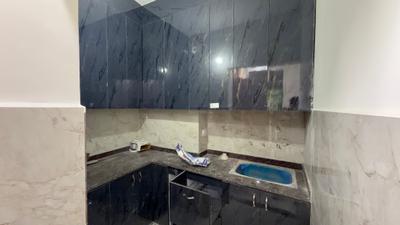 Kitchen Image of 800 Sq.ft 1 BHK Builder Floor for rent in Saket RWA, Saket New Delhi for Rs. 30000
